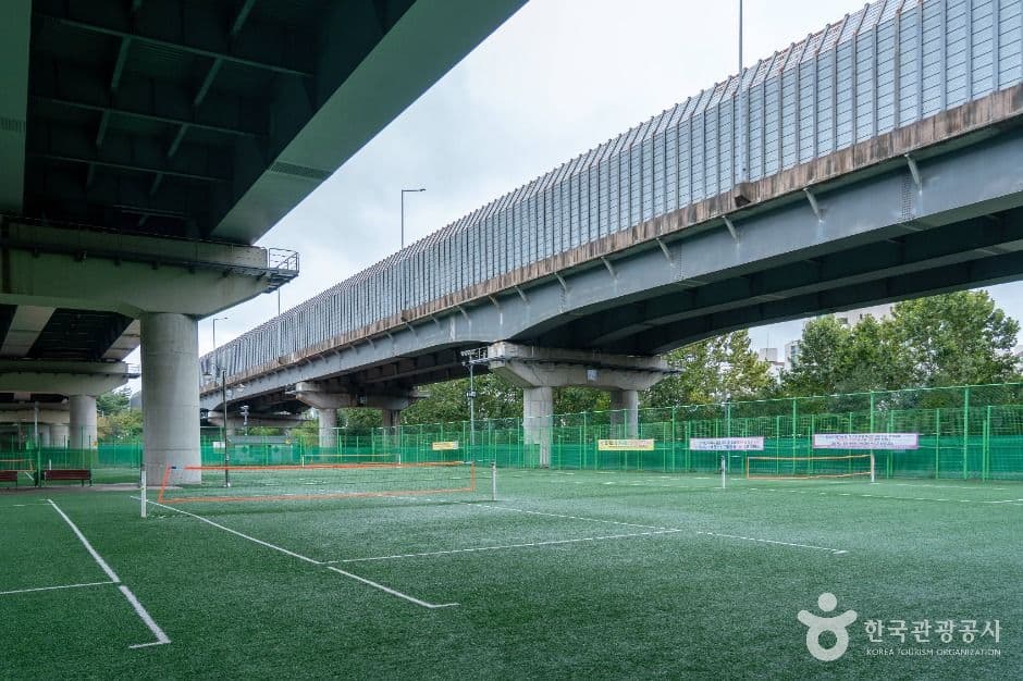 산본IC체육공원