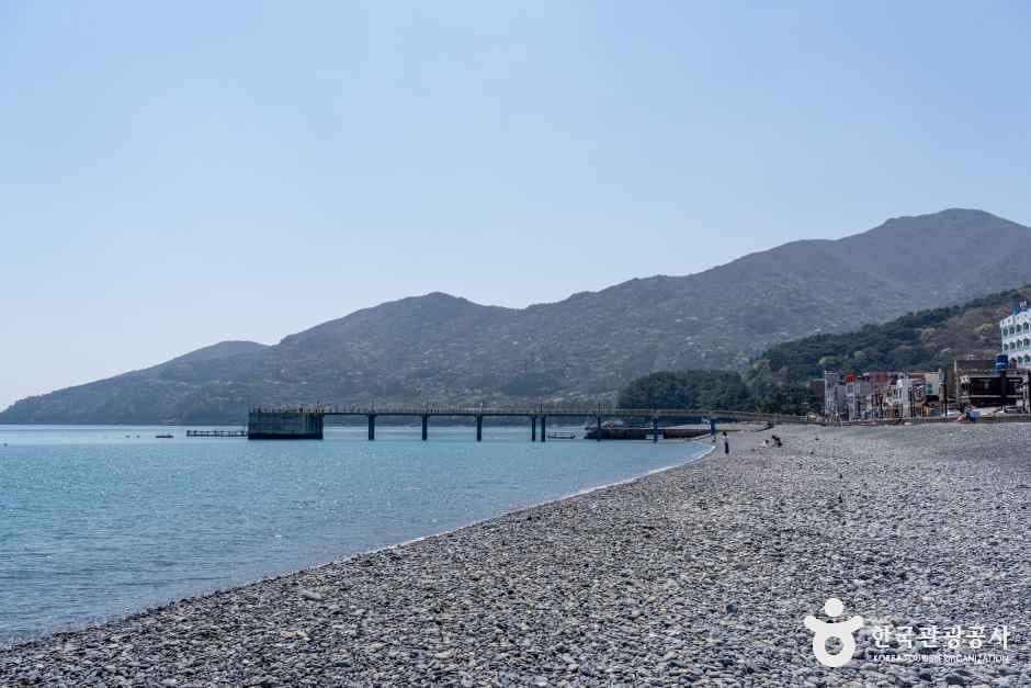 학동 흑진주 몽돌해변 사진 6