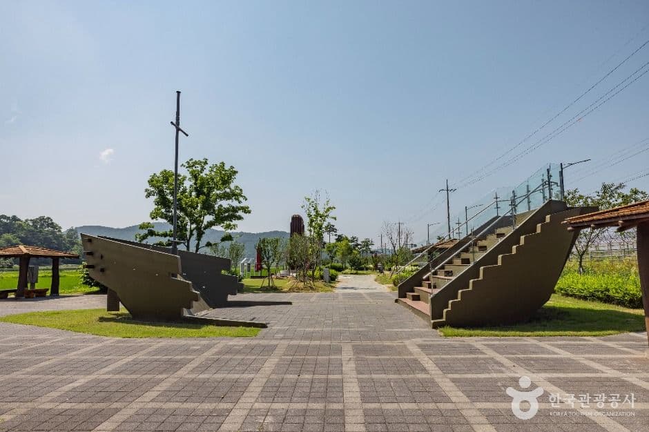 고려천도공원 사진 5