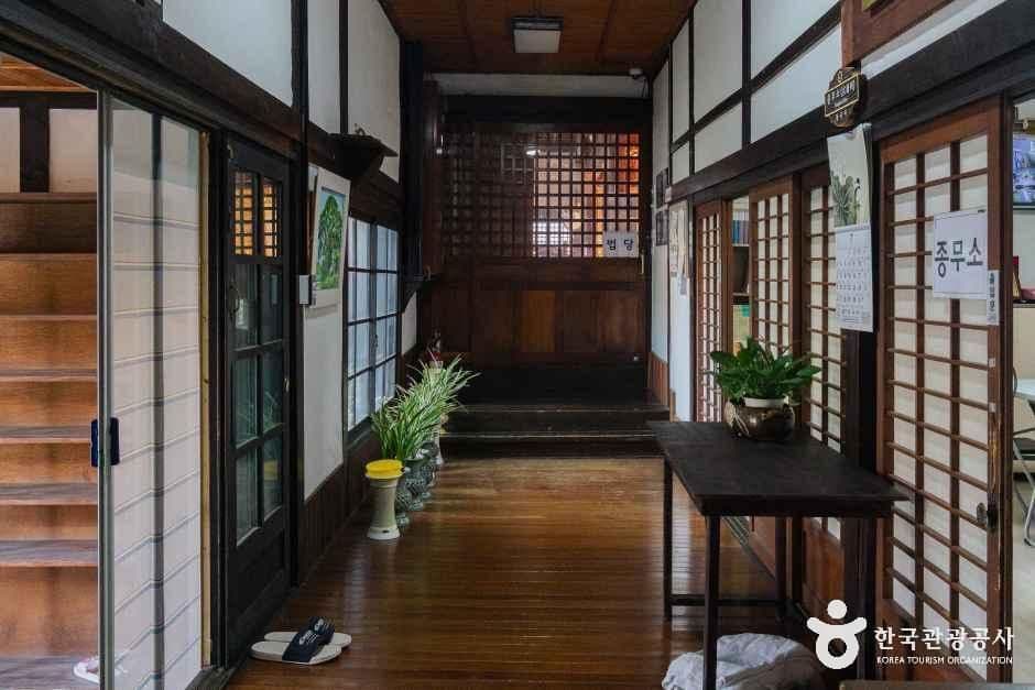 동국사(군산) 사진 2