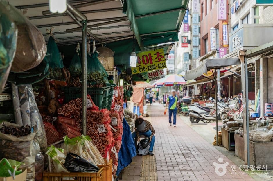 서울 약령시장 사진 2