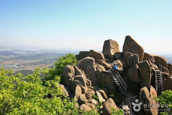 팔봉산(서산)