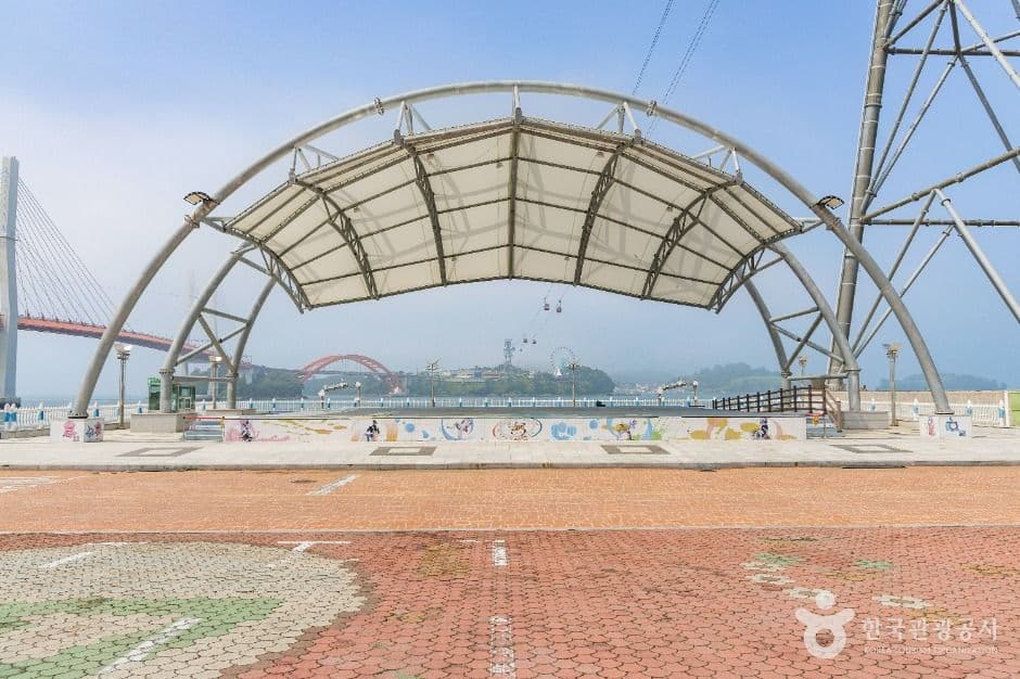 삼천포대교공원 사진 1
