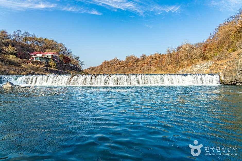 직탕폭포 (한탄강 유네스코 세계지질공원) 사진 4