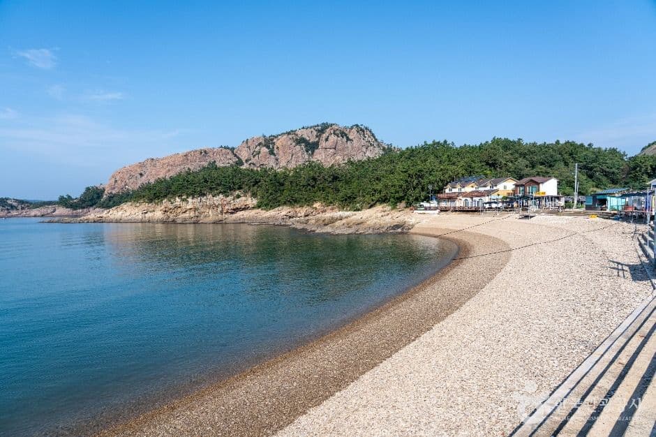 옥돌해변