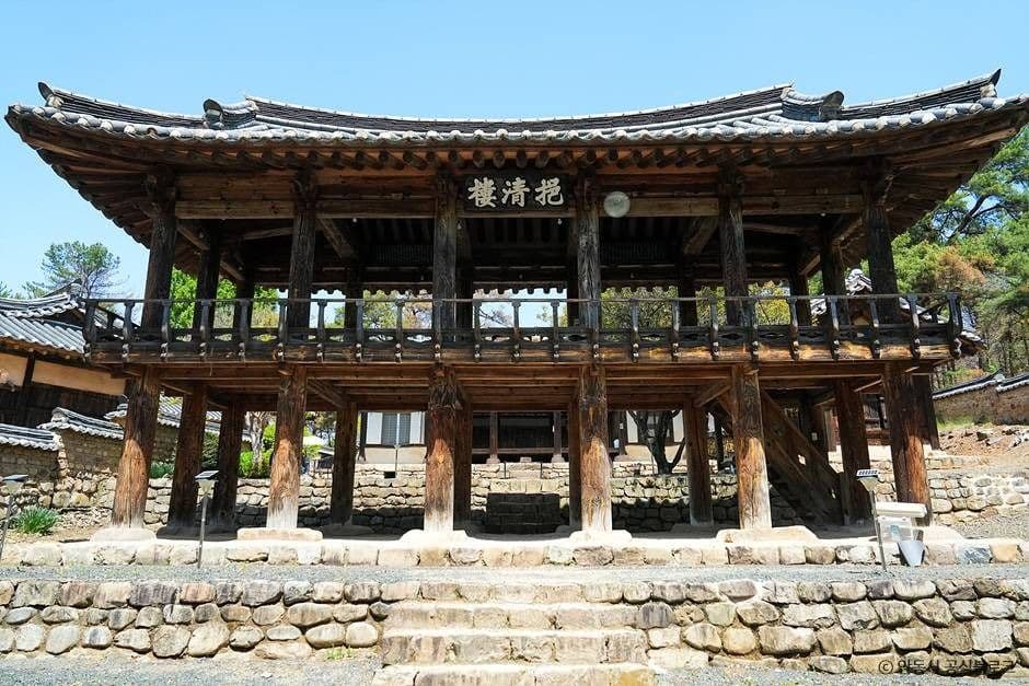 안동 묵계서원 및 보백당 종택