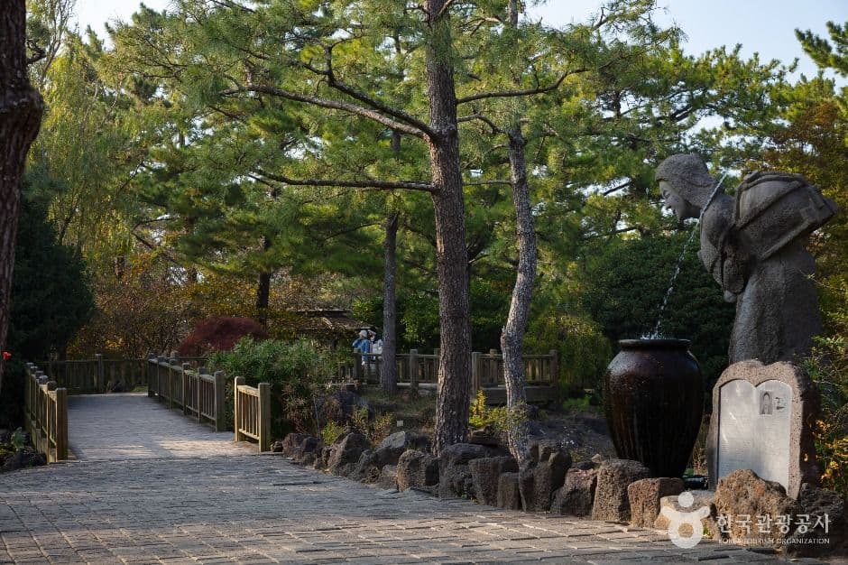 쌍용굴(한림공원)