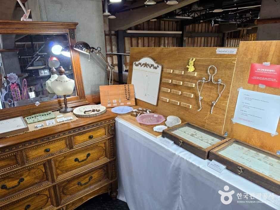 청춘창고 사진 1