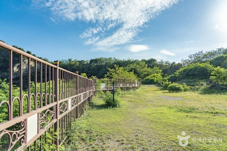 안산대부광산퇴적암층 사진 1