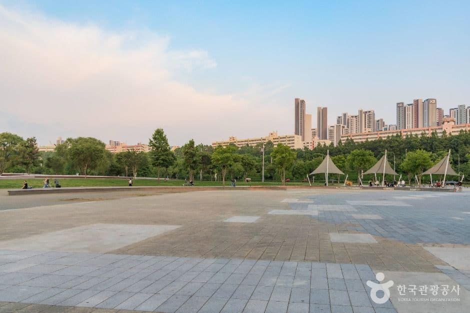 반포한강공원 달빛광장 사진 1