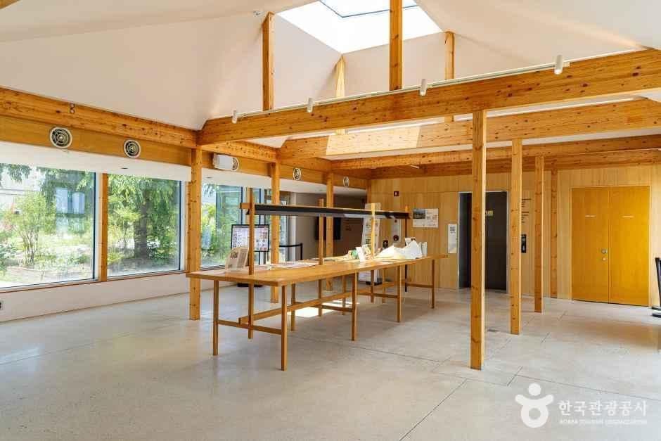뤁스퀘어 사진 6