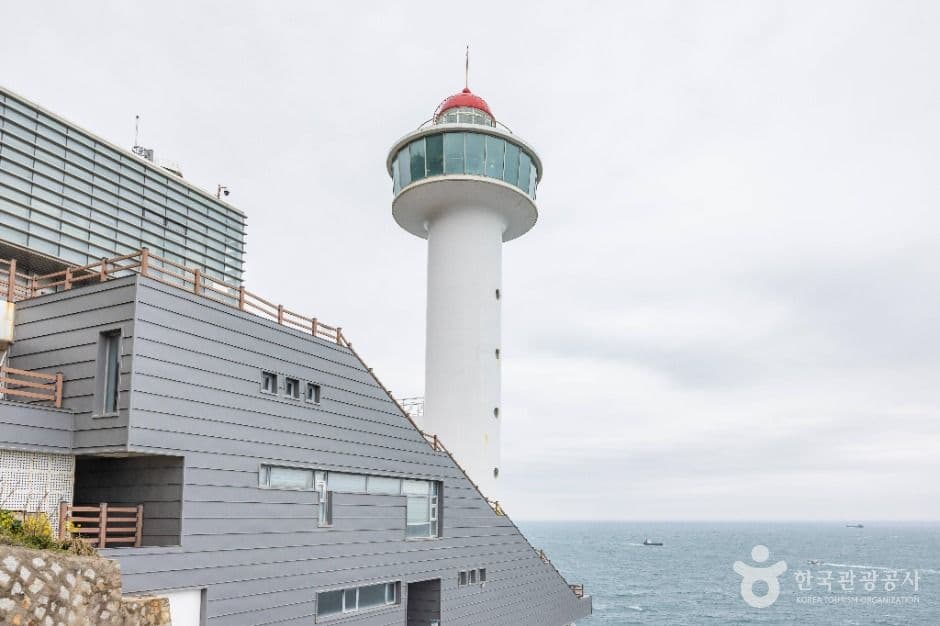 영도 등대 사진 4