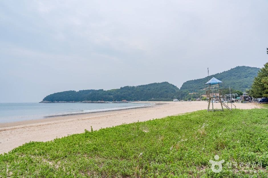 익금해수욕장