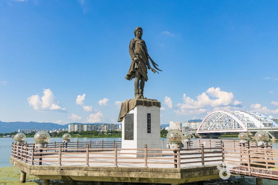 소양강처녀상 사진 4