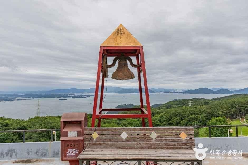 남해 상상양떼목장 편백숲 사진 1