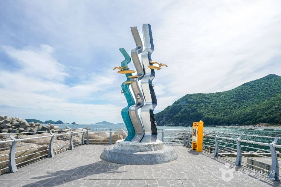 여차몽돌해수욕장 사진 4