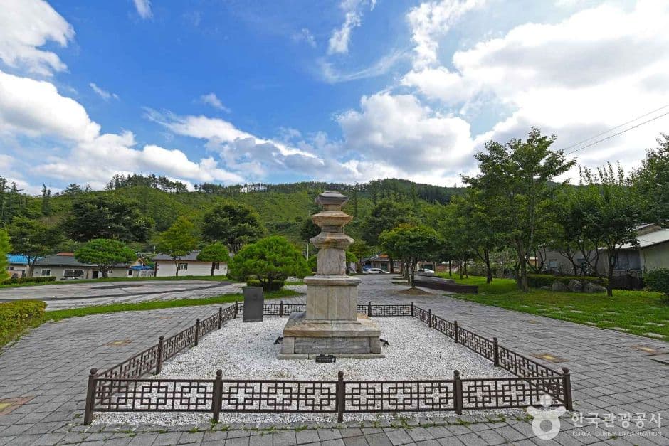 본적사지3층석탑