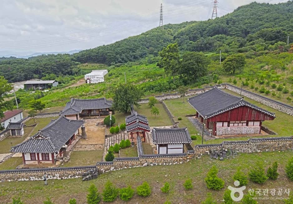 남포향교 대성전