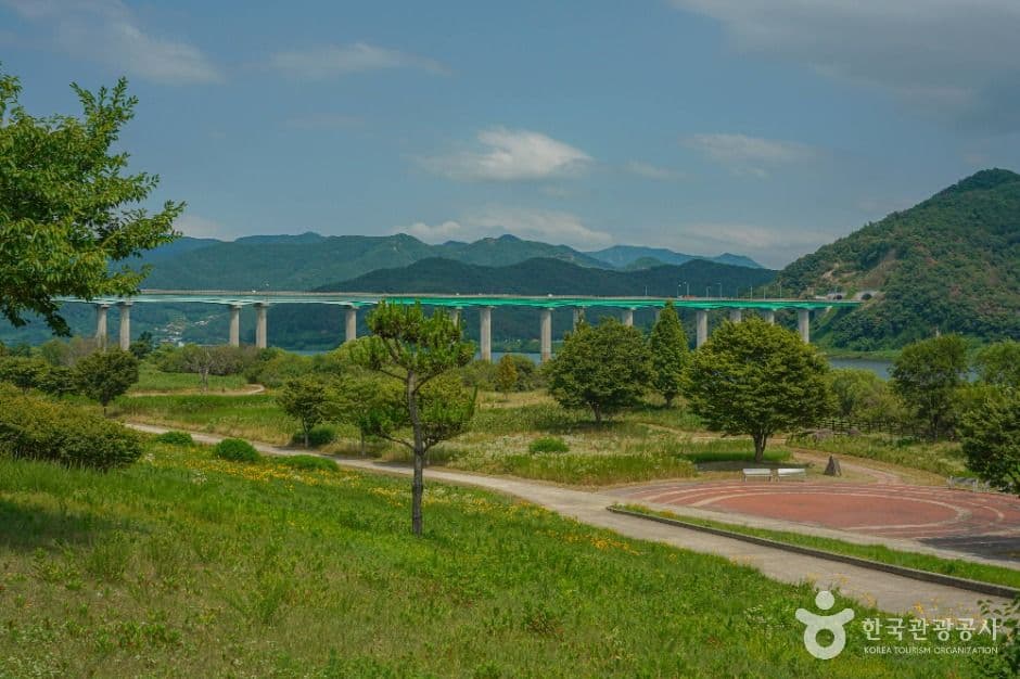 삼랑진생태문화공원 사진 2