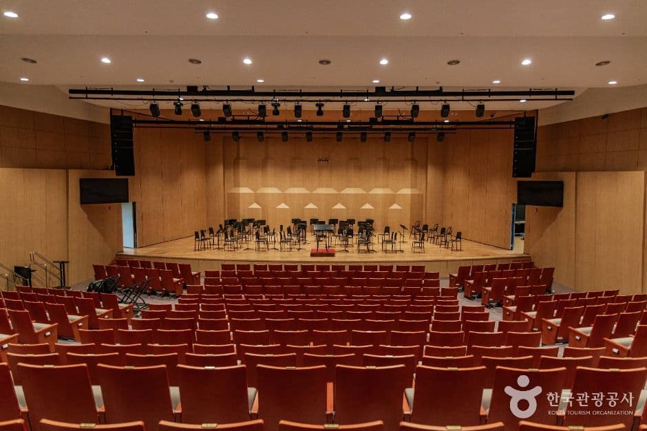심산기념문화센터 사진 4