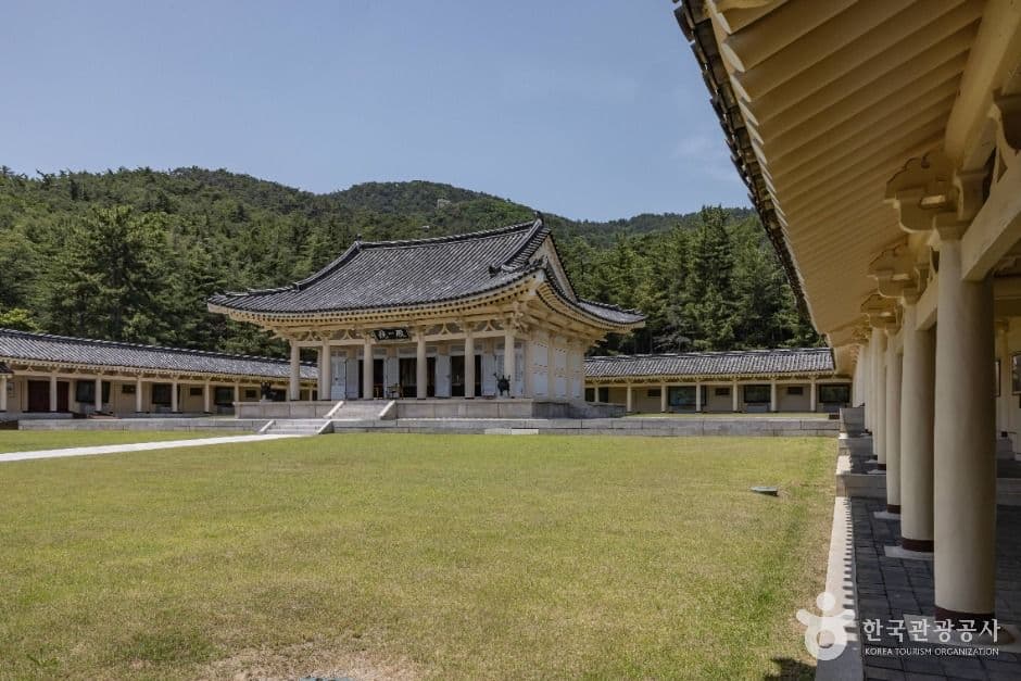 통일전(경주) 사진 2