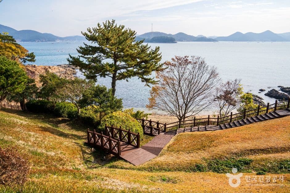 통영 이순신공원 사진 1