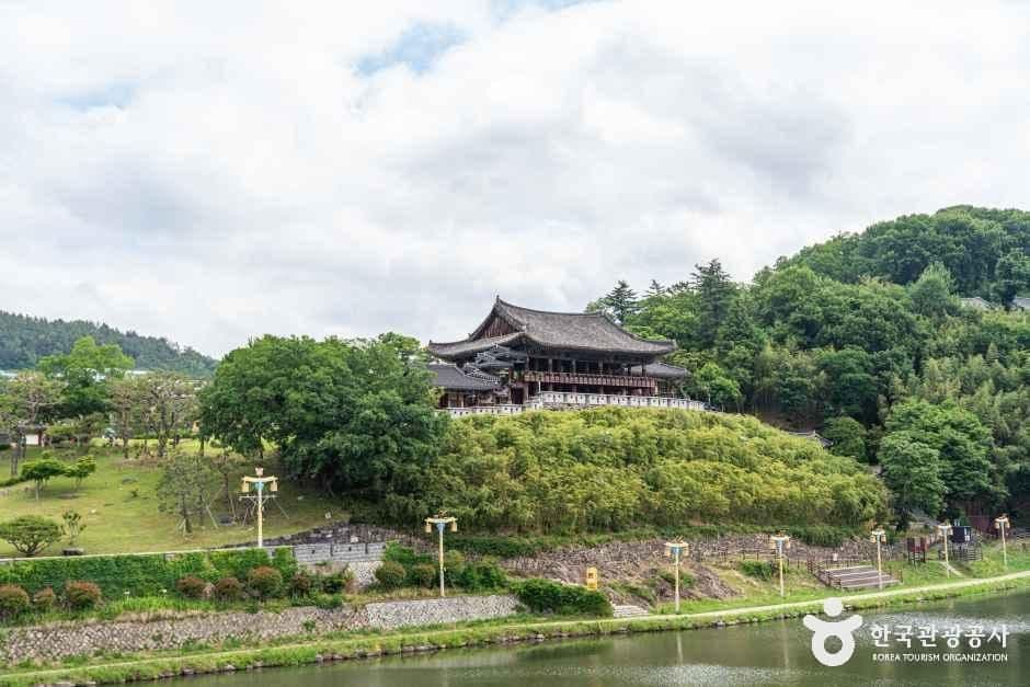 밀양 영남루 사진 4